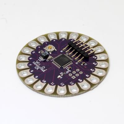 LILY PAD ARDUINO