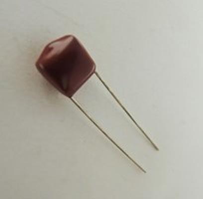 4.7NF/400V P | J3M3F08A15